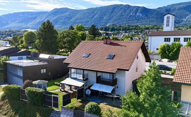 Attractive 6.5-room semi-detached house (1)