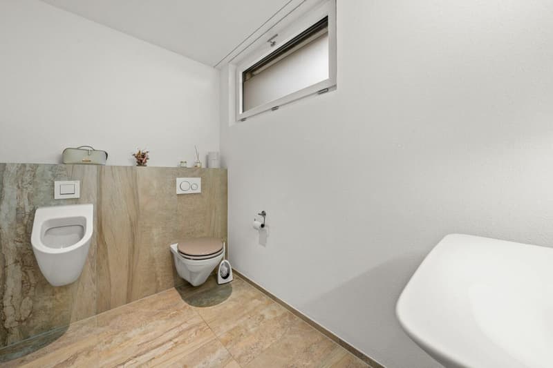 Exklusive 4.5-Zimmer-Terrassenwohnung - Modernes Wohnen auf höchstem Niveau (17)