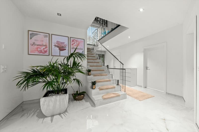 Luxuriöses 7.5 Zimmer Einfamilienhaus mit viel Platz (11)