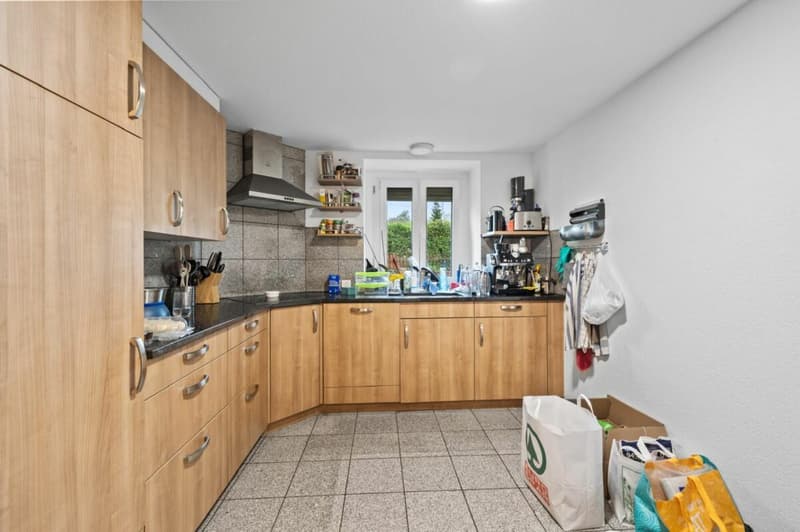Grosszügige 4.5-Zimmer-Gartenwohnung mit über 100 m² Gartenfläche! (5)