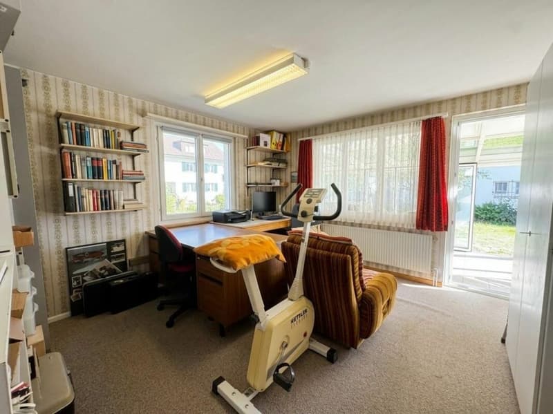 Charmantes Einfamilienhaus am Bach mit Wintergarten und Garage (9)