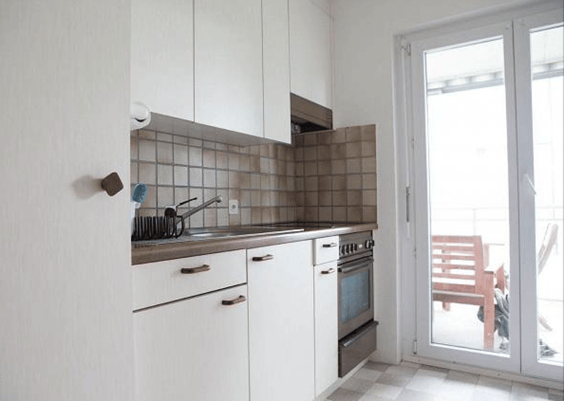 Helle 2-Zimmer Wohnung in unmittelbarer Nähe zum Kantonsspital Aarau (4)