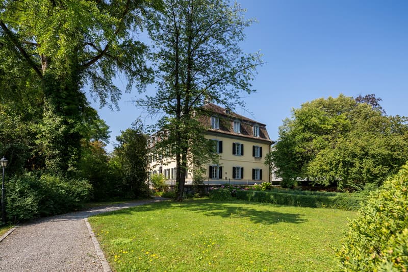 Luxurious living in the Laué Estate (8)