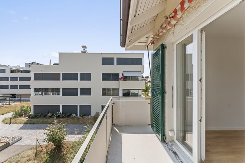 Vollvermietetes, einseitig angebautes und gut unterhaltenes Mehrfamilienhaus (4)