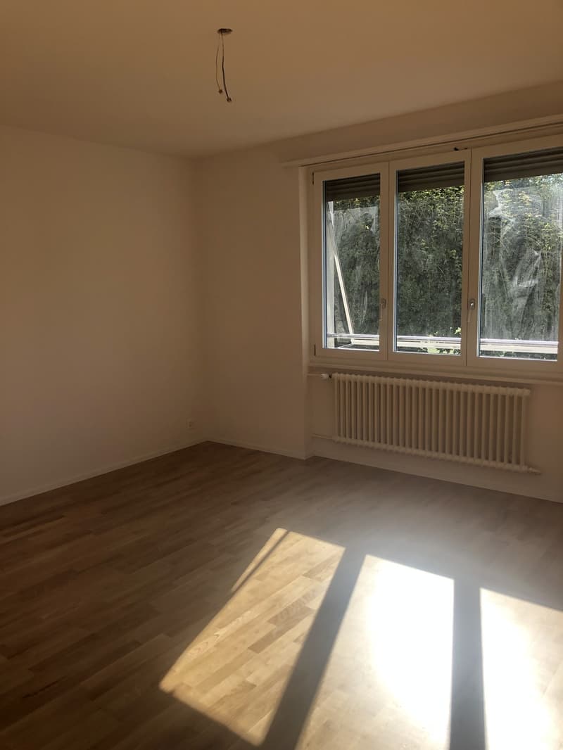 Nachmieter gesucht für die Wohnung mit Balkon (5)
