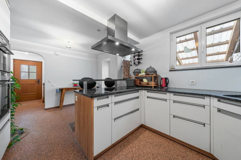 SPACIOUS LIVING (5)
