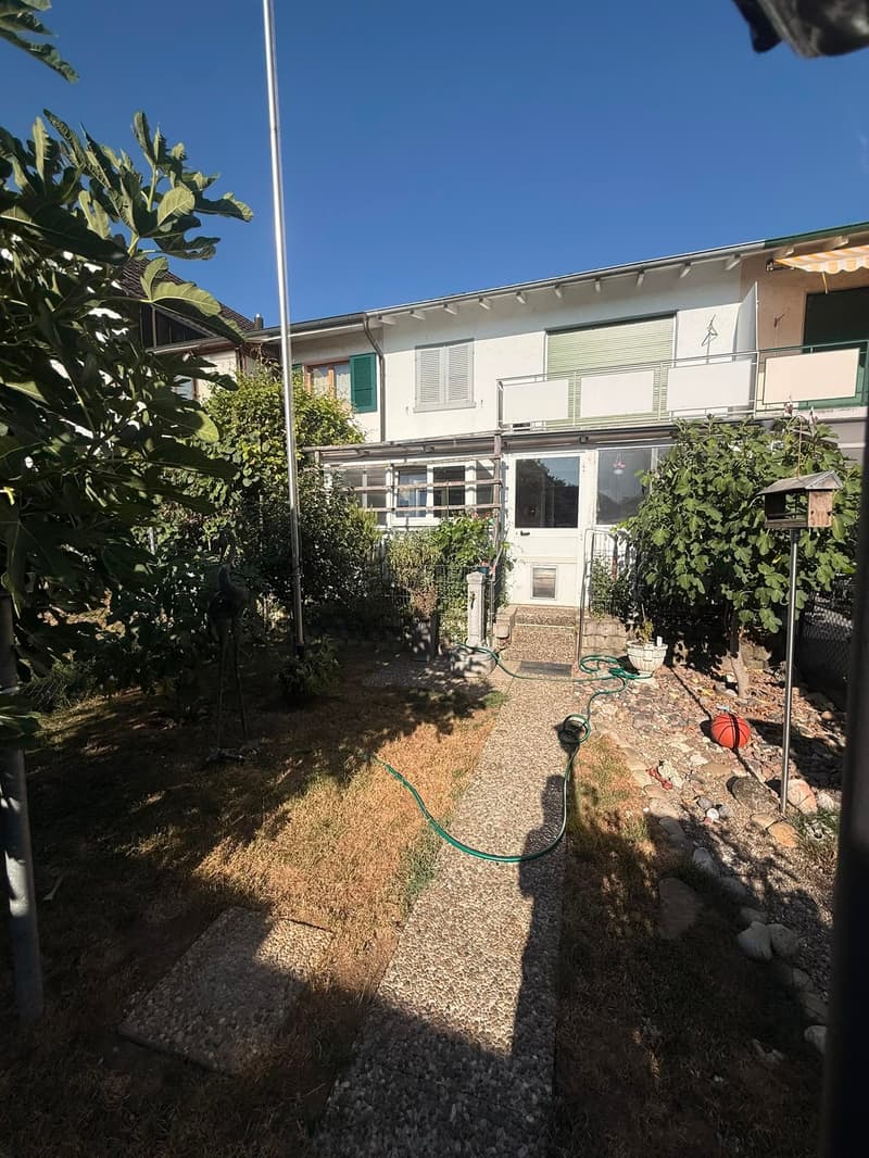 4.5-room row house in Therwil (13)