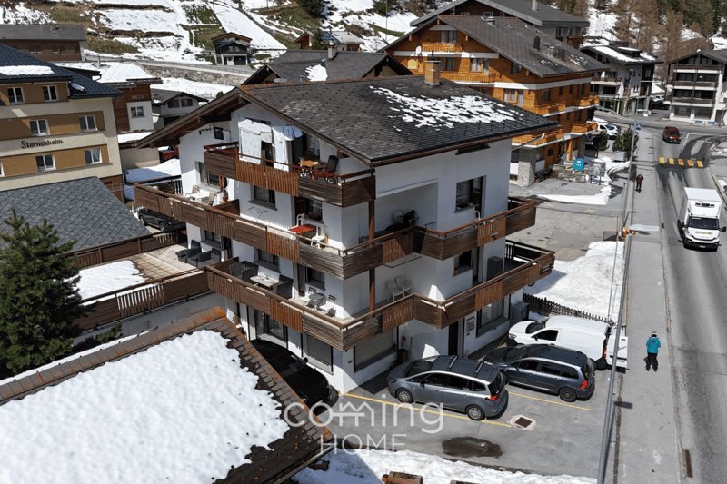 Appartement 2,5 pièces rénové avec vue sur les montagnes à Saas-Grund (4)