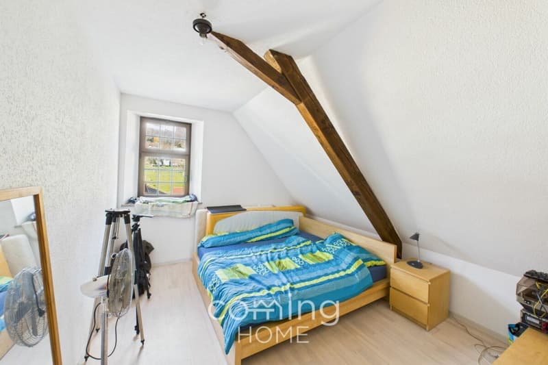 Appartement mansardé à Oensingen : chaleureux, avec un grenier aménageable et situé au calme en centre-ville (8)
