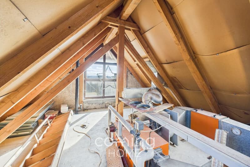 Appartement mansardé à Oensingen : chaleureux, avec un grenier aménageable et situé au calme en centre-ville (9)