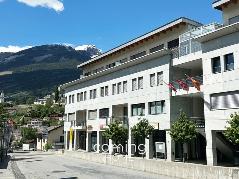 Spacious 3.5-bedroom apartment in Susten?balcony, mountain views, and modern living comfort (2)