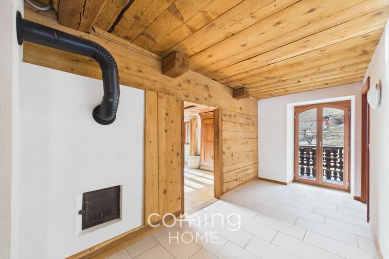 Exclusive chalet apartment in Törbel - 3.5 rooms, spacious rooms & stunning mountain views (10)
