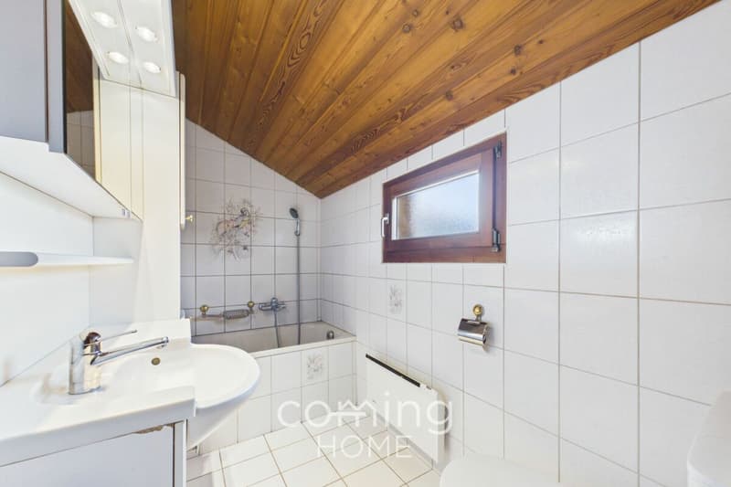 Casa bifamiliare alpina con vista panoramica, terrazze, stallaggio e doppio garage - Unterems (7)