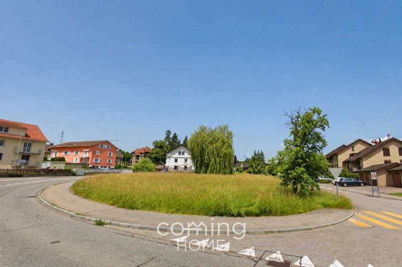 Ampia area edificabile a Kölliken - 3'172 m² con edificio esistente e potenziale di sviluppo (2)