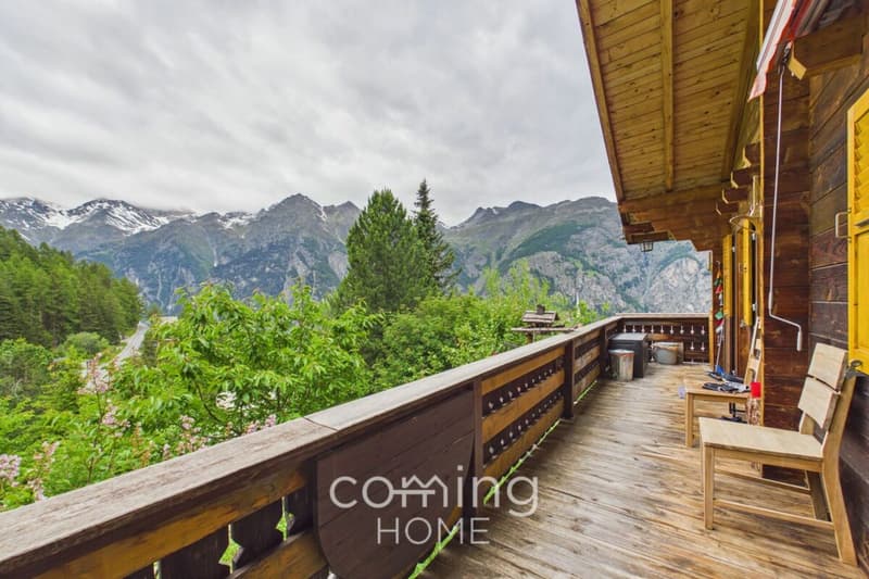 Charming chalet in St. Niklaus in a sunny location with panoramic views (13)