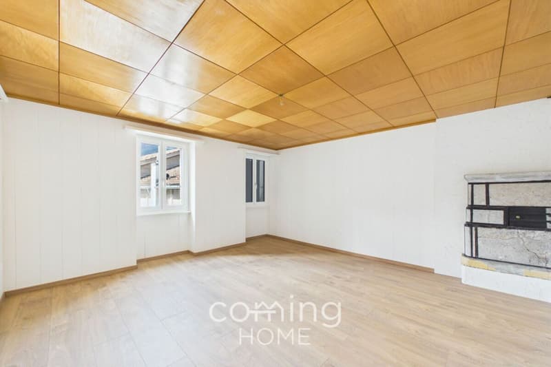Modernisierte 4-Zimmerwohnung in Eggerberg mit sonnigem Balkon und Bergsicht (6)