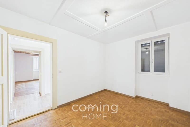 Modernisierte 4-Zimmerwohnung in Eggerberg mit sonnigem Balkon und Bergsicht (8)