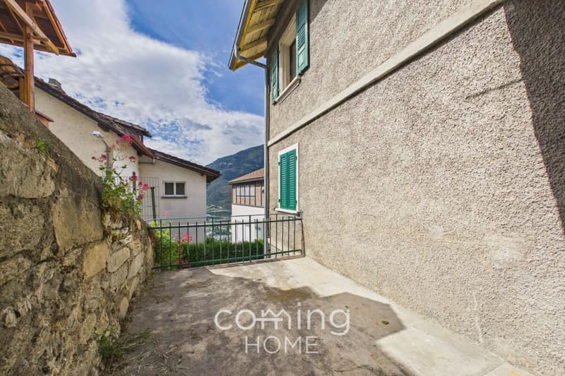 Modernisierte 4-Zimmerwohnung in Eggerberg mit sonnigem Balkon und Bergsicht (10)