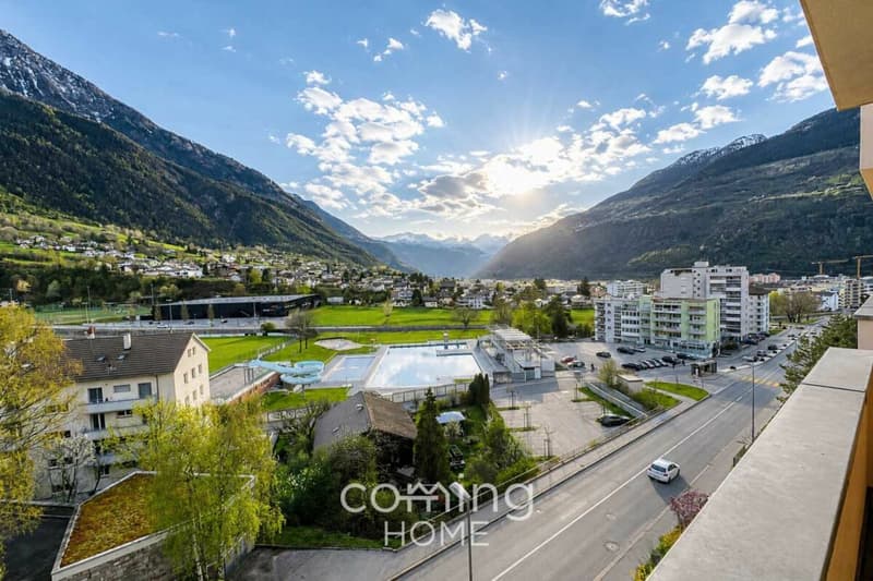 Appartement moderne de 4,5 pièces à Brigue-Glis, avec balcon et vue sur les montagnes (4)
