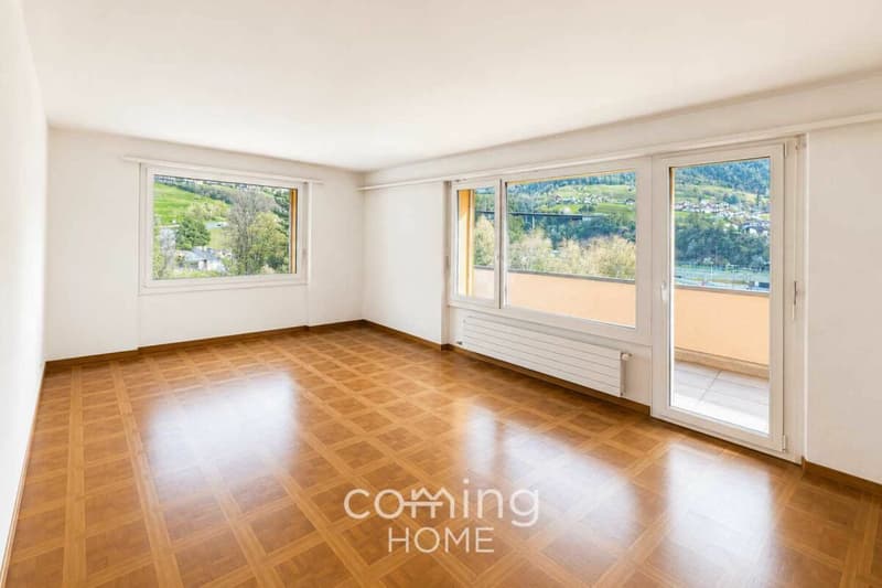 Appartement moderne de 4,5 pièces à Brigue-Glis, avec balcon et vue sur les montagnes (1)