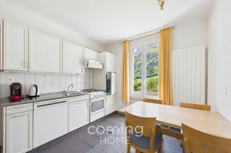 Ampio monolocale di 1,5 locali a Leukerbad con terrazza soleggiata e vista sulla montagna (4)
