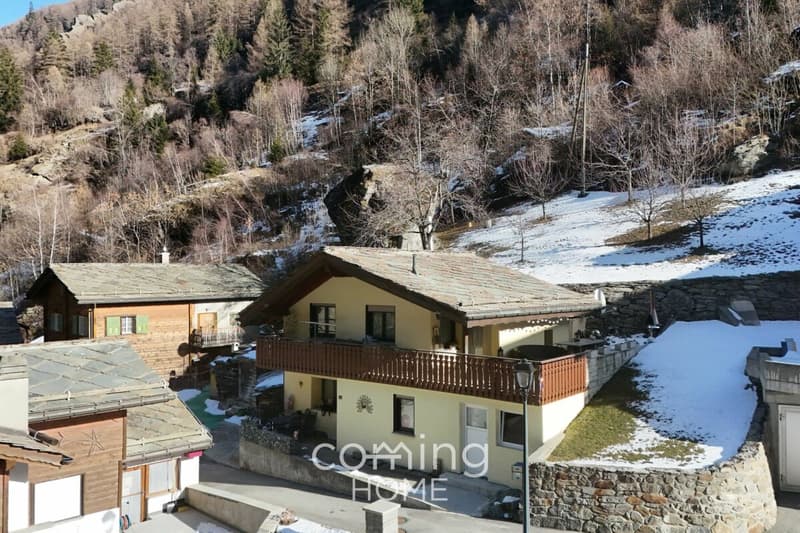 Rückzugsort im Saastal - stilvolles Haus mit Bergpanorama in ruhigem Eisten (16)