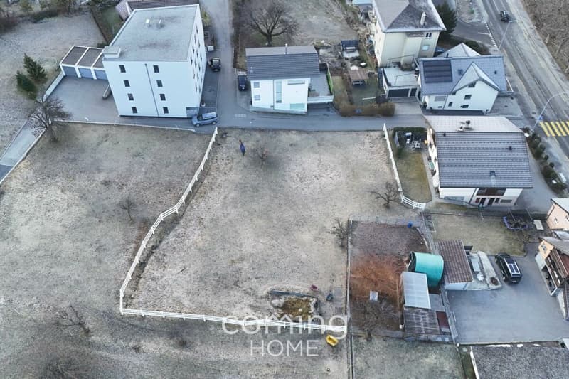 Terreno edificabile a Brig-Glis: posizione ideale per il tuo progetto di costruzione (2)