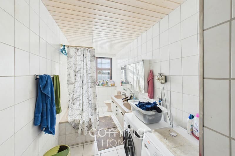 Exclusive residential and restaurant investment on a central main street in Oensingen (13)