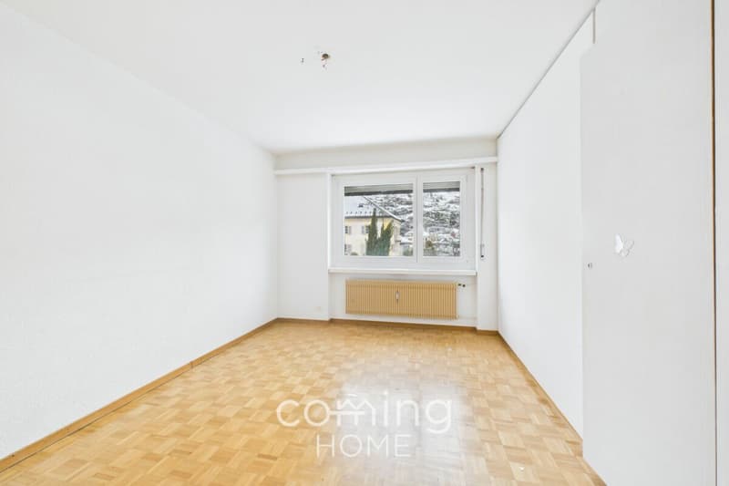 Interessante 4.5 Zimmer Wohnung in Brig mit Balkon und Lift sowie Renovationspotenzial (8)