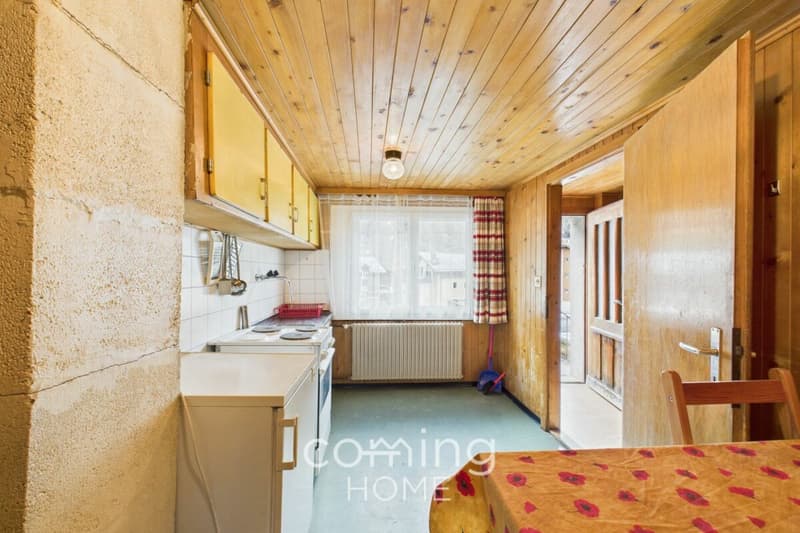 3.5-Zimmer-Wohnung in Saas-Balen ? Zweitwohnsitz zugelassen, Renovationspotenzial, Parkplatz inklusive (3)