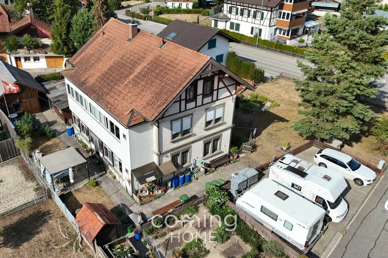 Investitionsobjekt mit Charakter - Zweifamilienhaus in ruhiger Dorflage Thörigen (1)