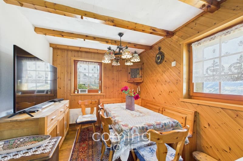 Attraktives Chalet-Paradies in Unterbäch mit grosszügigem Grundstück (6)