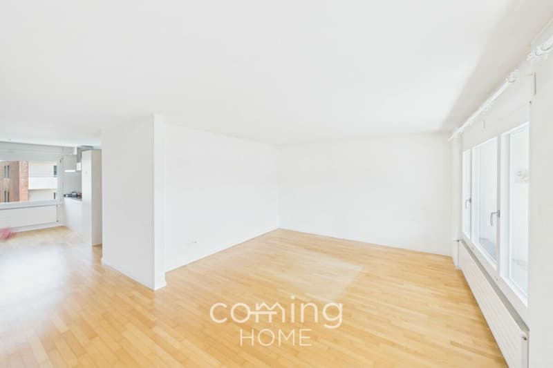 Modernisierte 4.5 Zimmerwohnung in Riedholz mit Bergsicht und Balkon (6)