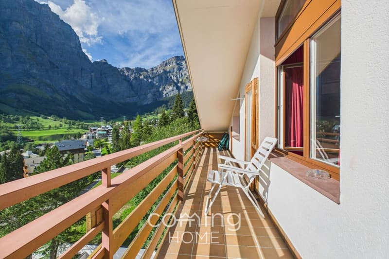 Sonnige 2.5 Zimmer-Dachwohnung in Leukerbad mit Bergsicht (11)