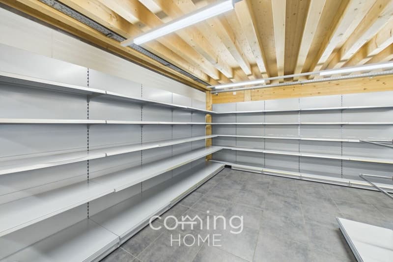 Flexible Gewerbefläche in Niederbipp - 400 m², neuwertig und ideal für Showroom oder Lager (15)