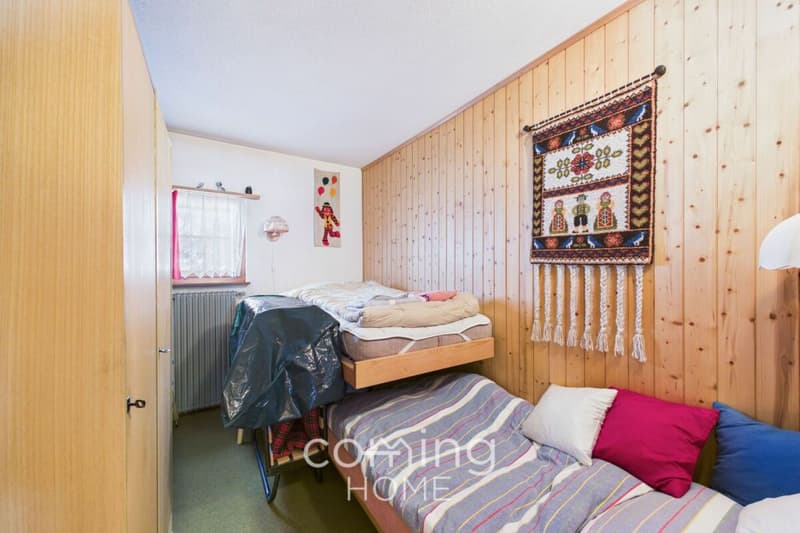 Wohnen heute, bauen morgen - Chalet mit 1'800 m² Baulandreserve in sonnigem Bürchen (9)