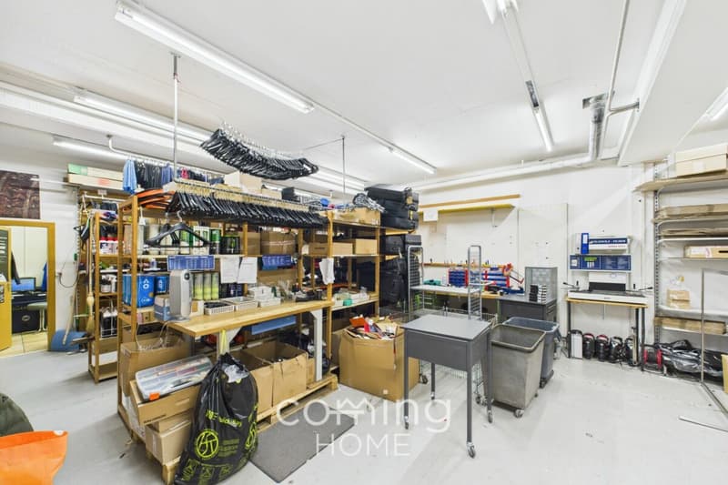 Gewerbefläche zur Miete in Visp - zentral, flexibel und mit Parkplätzen (9)
