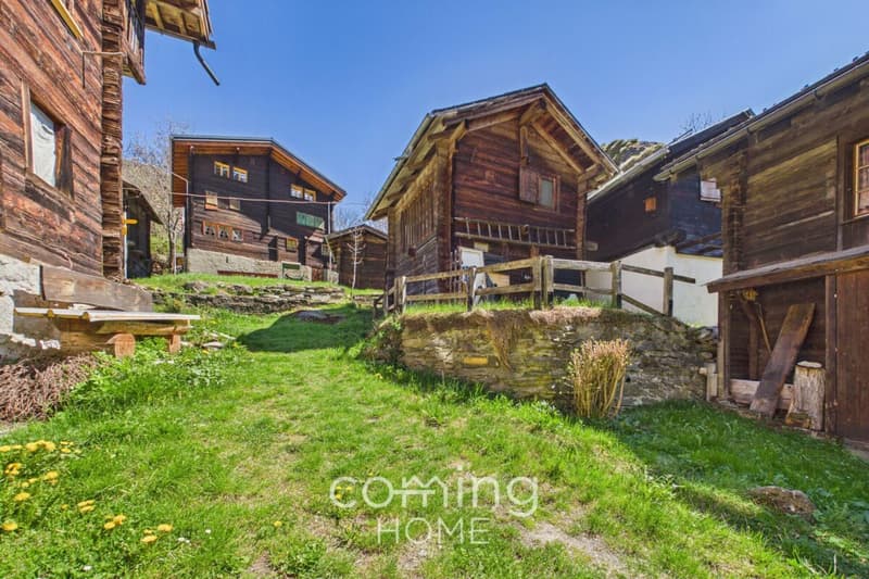 Rückzugsort im Fieschertal - Chalet mit Nebengebäude nahe dem Aletschgebiet (10)