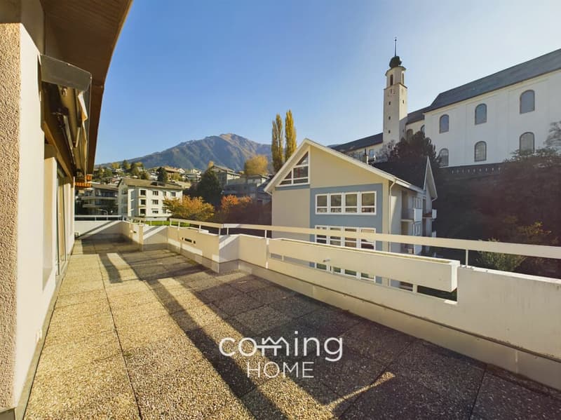 Attikawohnung in Brig-Glis - 5.5 Zimmer, Panorama-Bergsicht und Blick auf das Stockalperschloss (16)