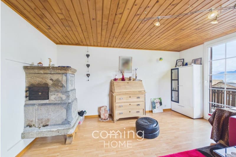 Wohnen und bauen in Ergisch - Chalet mit Bauland und sonniger Aussichtslage (2)