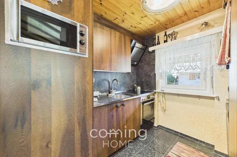 Gemütlich und alpin - 2.5-Zimmer-Wohnung mit Cheminée und Bergsicht in Saas-Grund (4)