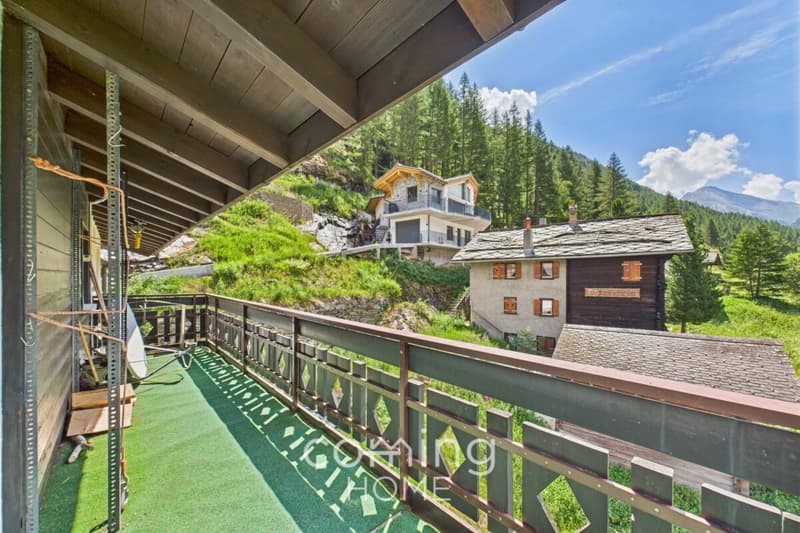 Gemütlich und alpin - 2.5-Zimmer-Wohnung mit Cheminée und Bergsicht in Saas-Grund (12)
