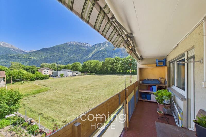 Balkon, Bergpanorama und viel Platz - familienfreundliche 4.5-Zimmer-Wohnung in Susten (6)