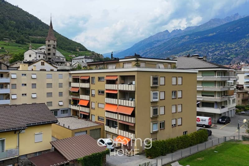 Gepflegte 3.5-Zimmer-Wohnung mit Bergsicht in Visp (1)