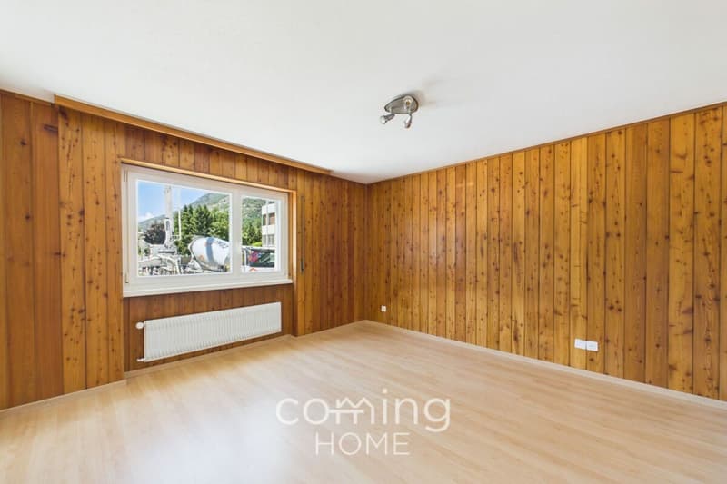 Gepflegte 4.5 Zimmerwohnung in Steg-Hohtenn mit sonnigem Balkon und Bergsicht (6)