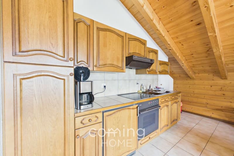 Wohnen mit Bergblick - charmante 4.5-Zimmer-Wohnung in Grächen (12)