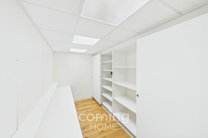 Modernisiertes 7.5-Zimmer-Einfamilienhaus mit Weitblick in Lohn-Ammannsegg (13)