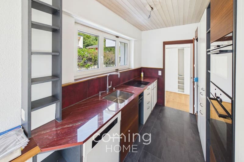 Modernisiertes 7.5-Zimmer-Einfamilienhaus mit Weitblick in Lohn-Ammannsegg (7)