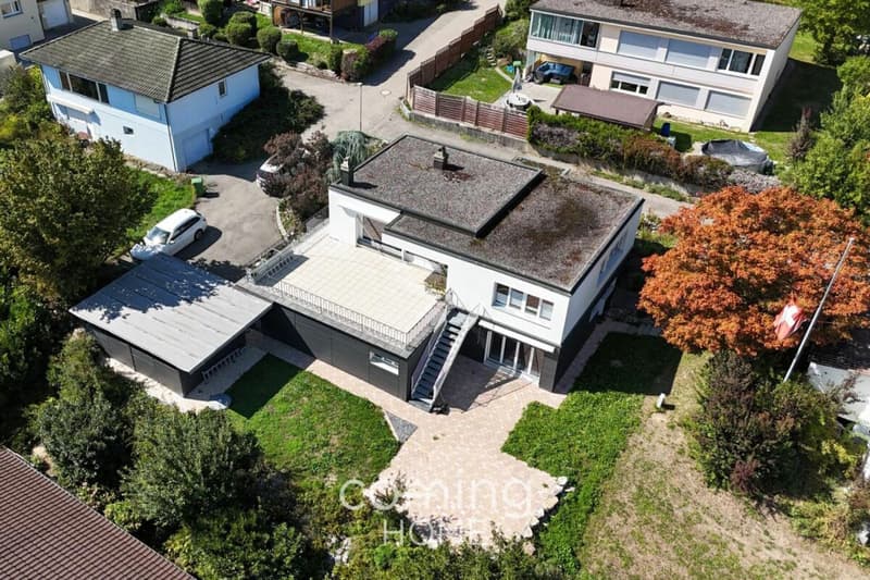 Modernisiertes 7.5-Zimmer-Einfamilienhaus mit Weitblick in Lohn-Ammannsegg (1)