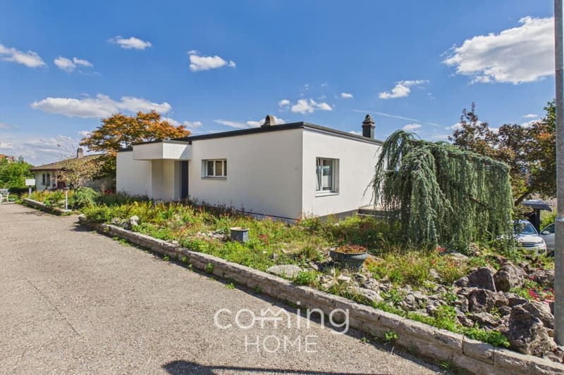 Modernisiertes 7.5-Zimmer-Einfamilienhaus mit Weitblick in Lohn-Ammannsegg (2)